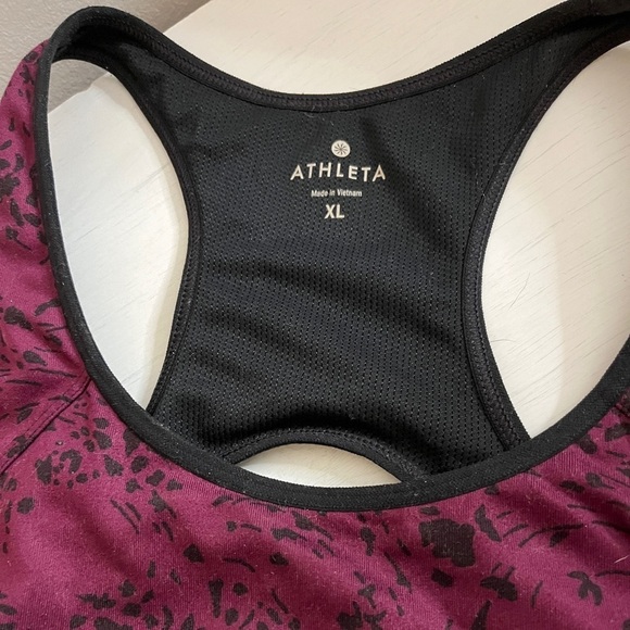 Athleta Patterned Sports Bra - Picture 5 of 10